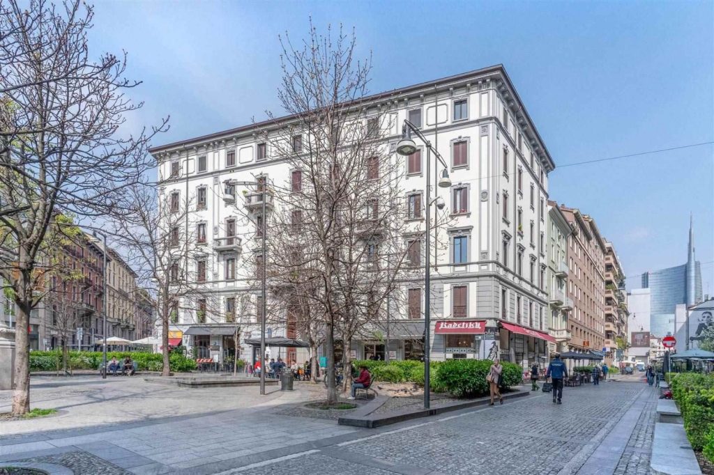 Vivi Milano da local nel quartiere Brera, vicino alle Kiss Suite